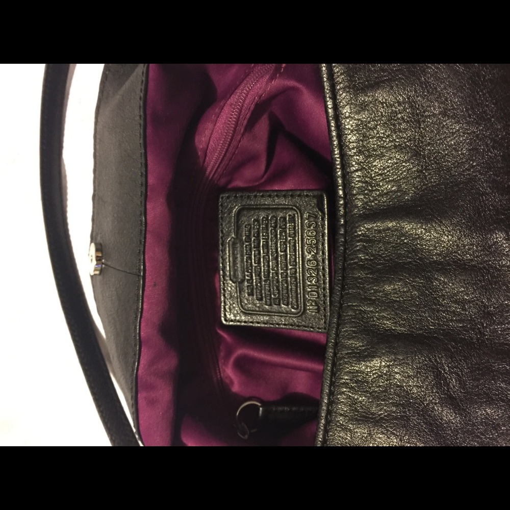 Large Coach Bag - Picture 6 of 6